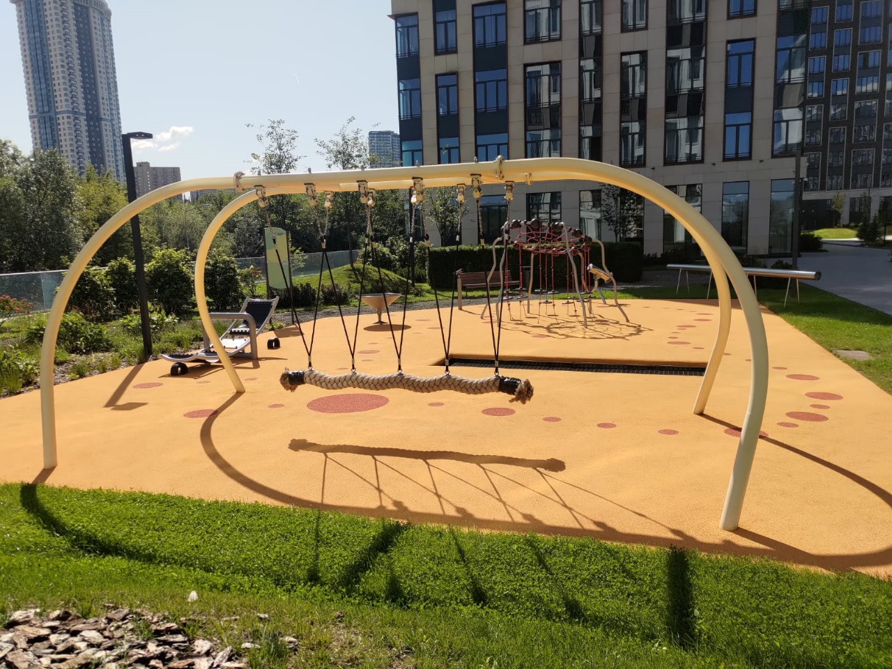 Детская площадка — 6 «ЖК Вест Гарден»